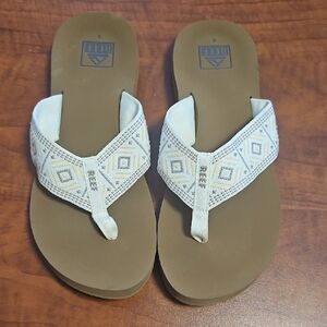 REEF Women's White Sandals